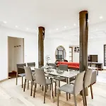Just Renovated 138M2 On The Seine